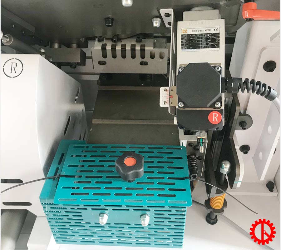 Nồi keo máy dán cạnh nghiêng tự động 7 chức năng SMLM-450DT | Quốc Duy