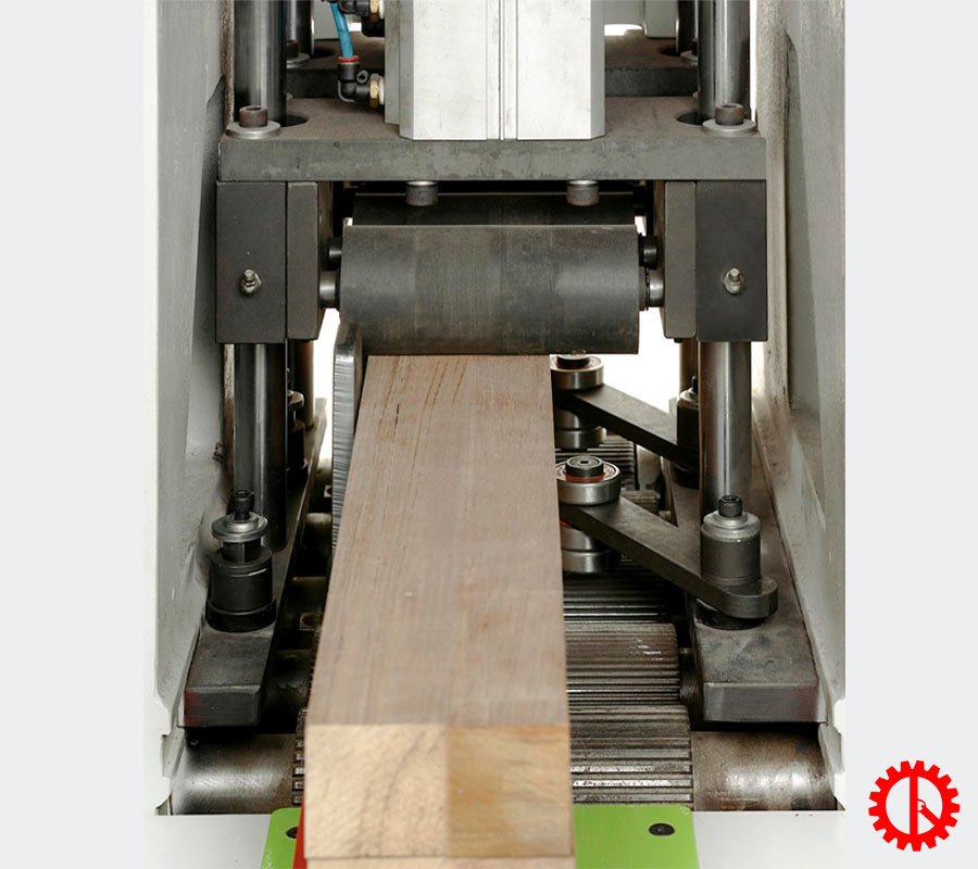 Cắt 1 phôi gỗ máy rong phách nhiều lưỡi tự động MAC-15 | Quốc duy