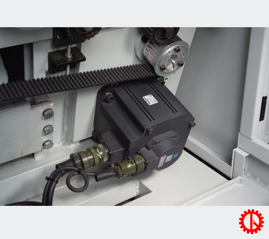 động cơ servo máy cắt khuyết tật cao tốc | quốc duy