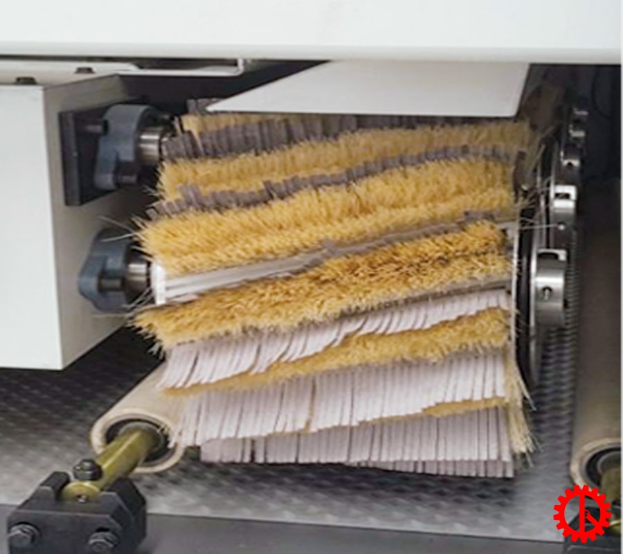 Trục chà nhám ngang máy chà nhám chổi 6 trục 2 độ nhám SM-1300-6S | Quốc Duy