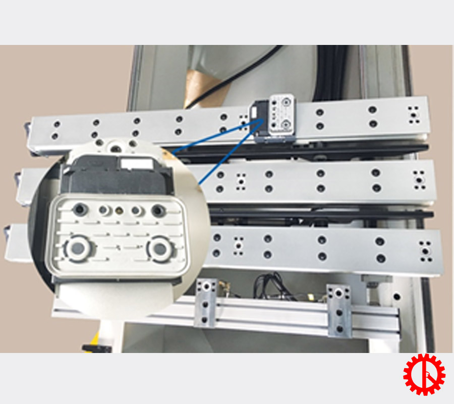 Bàn hút chân không máy gia công phay khoan xẻ ván cnc kết hợp SM-3313 | Quốc Duy