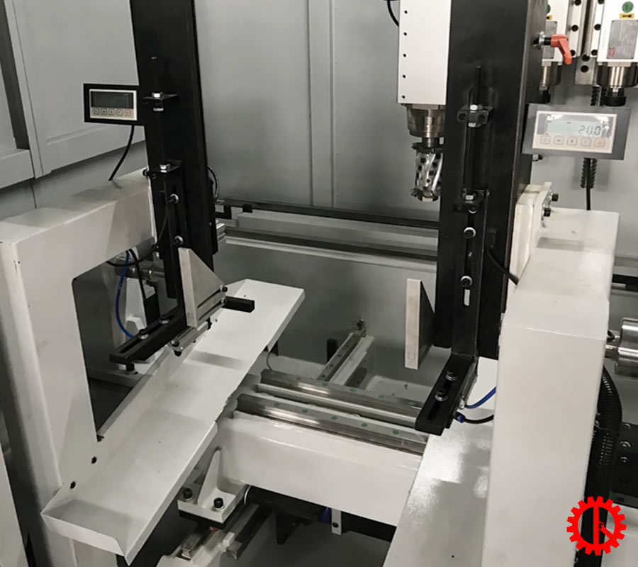 Bộ cấp phôi tự động