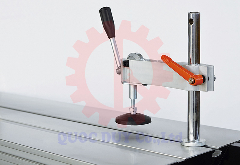 kẹp cố định phôi máy cưa bàn trượt | quốc duy