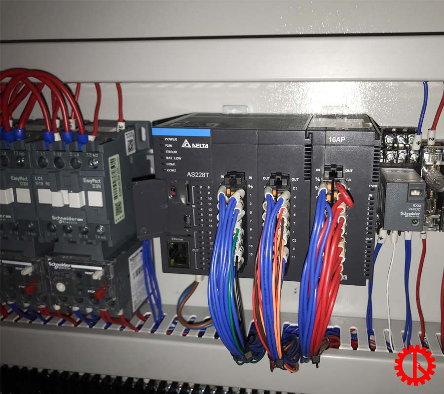 hệ điều khiển linh kiện điện delta | quốc duy