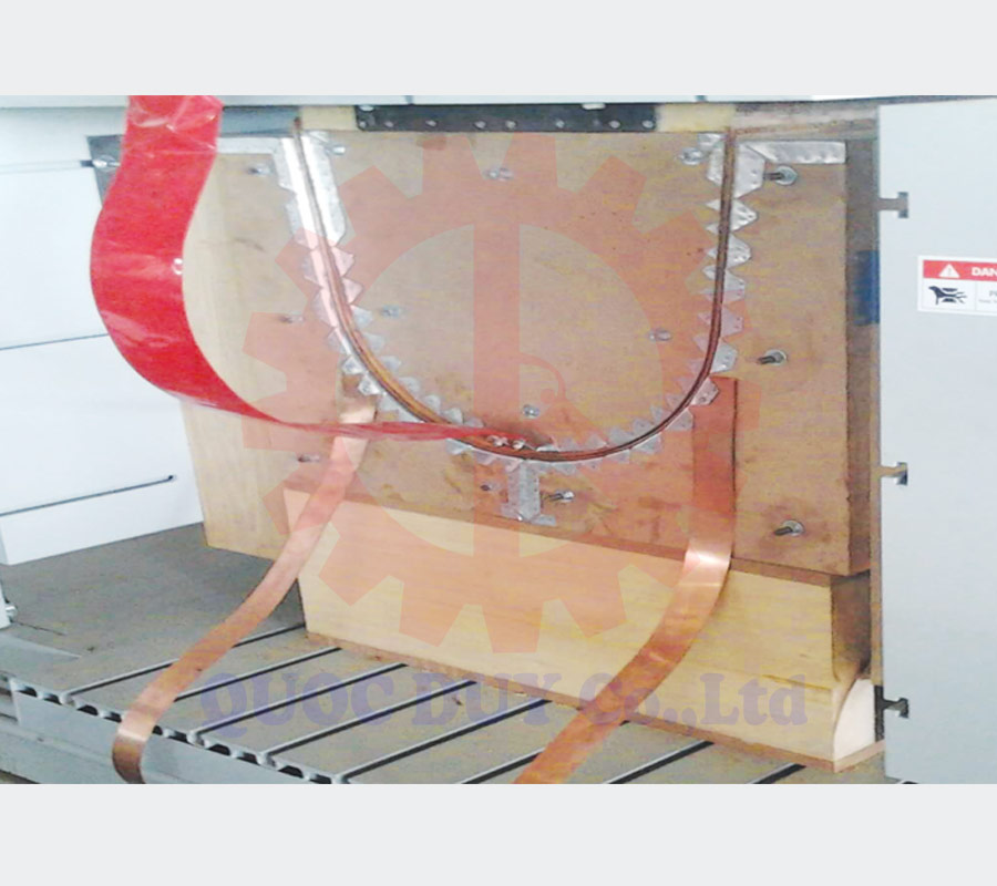 Bộ phận ép gỗ máy ép cong cao tần | Quốc Duy