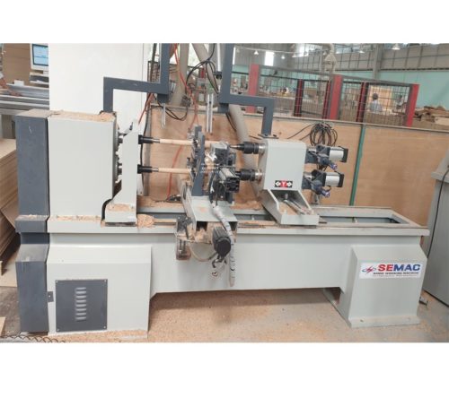 Máy tiện cnc 2 trục giao tại Bình Dương