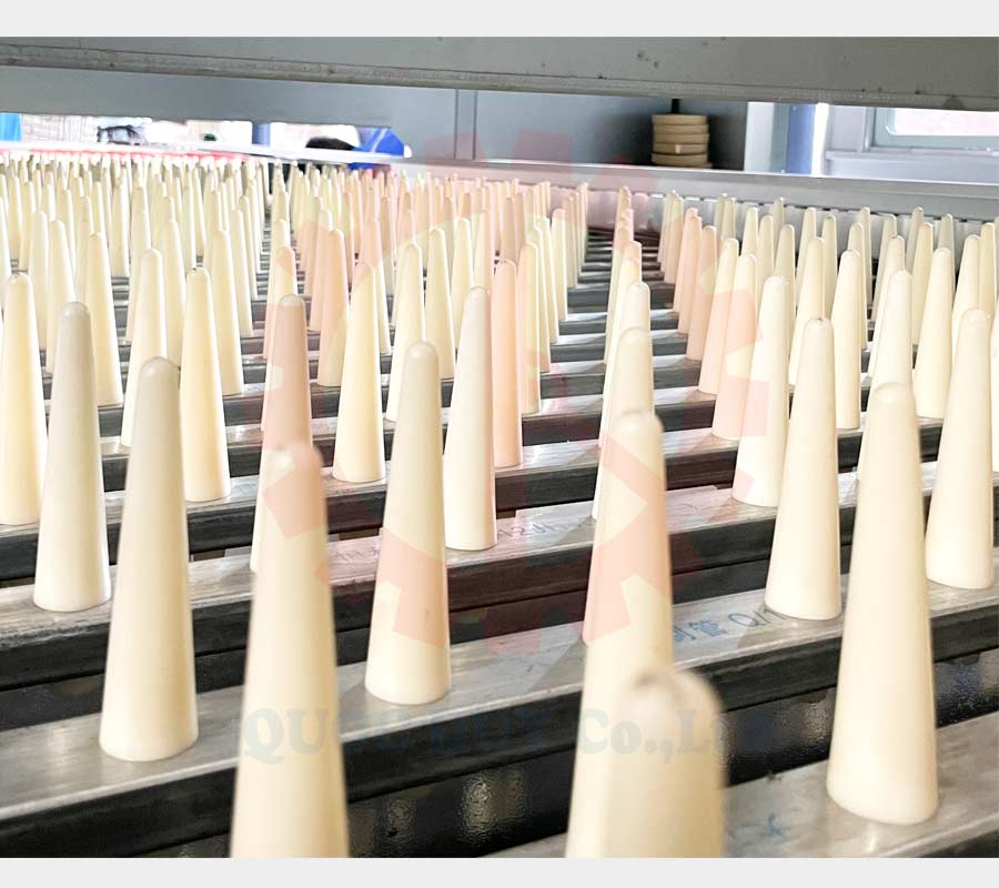 Băng tải đinh máy phun sơn mặt phẳng | Quốc Duy