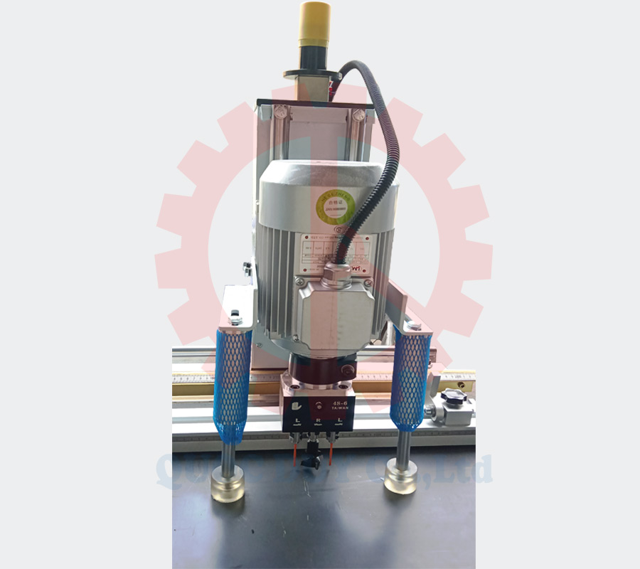 Ben kẹp Máy khoan bản lề cửa 4 đầu - SM 4H | Quốc Duy