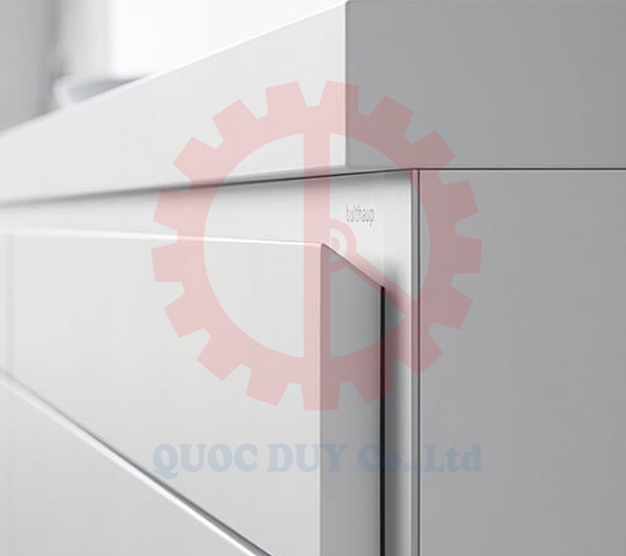 cánh tủ bếp gia công bằng máy dán cạnh xéo 45 độ | Quốc DUY
