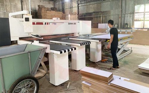 Máy cắt ván công nghiệp panel saw tại Bình Phước