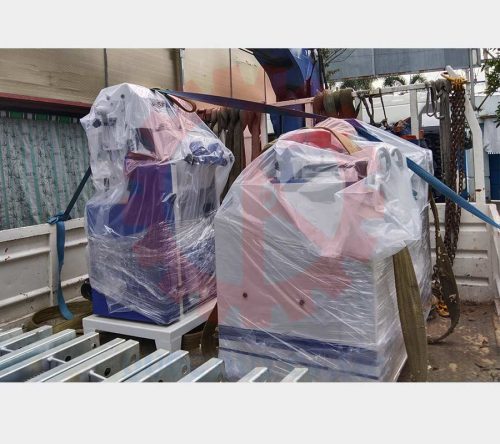 Máy chà nhám I Quốc Duy