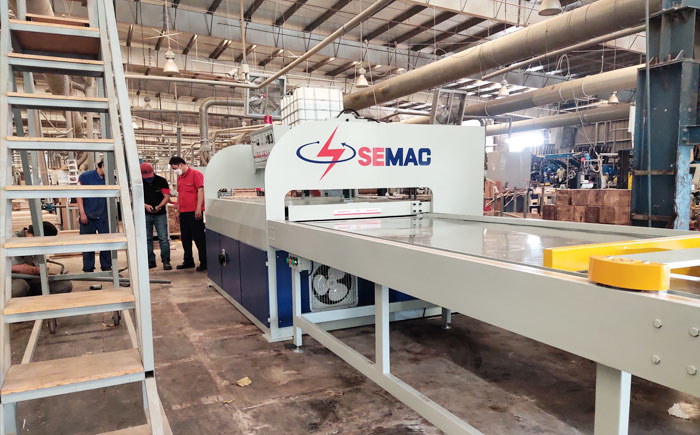 may ghep van ngang cao tan