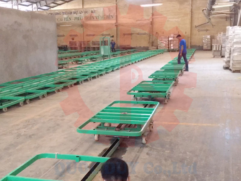 thi cong day chuyen son pallet tai binh duong