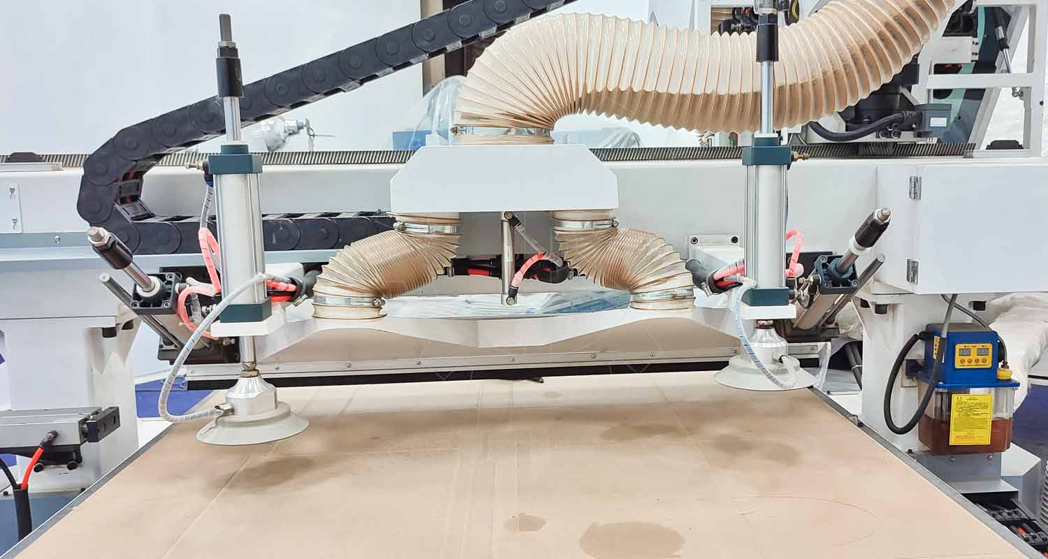 thiết bị lấy phôi tự động máy cnc router | Quốc Duy