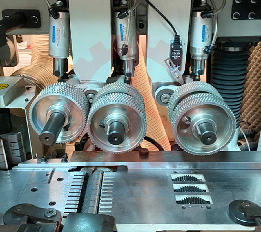 Trục 1 máy bào gỗ 4 mặt cao tốc | Quốc Duy