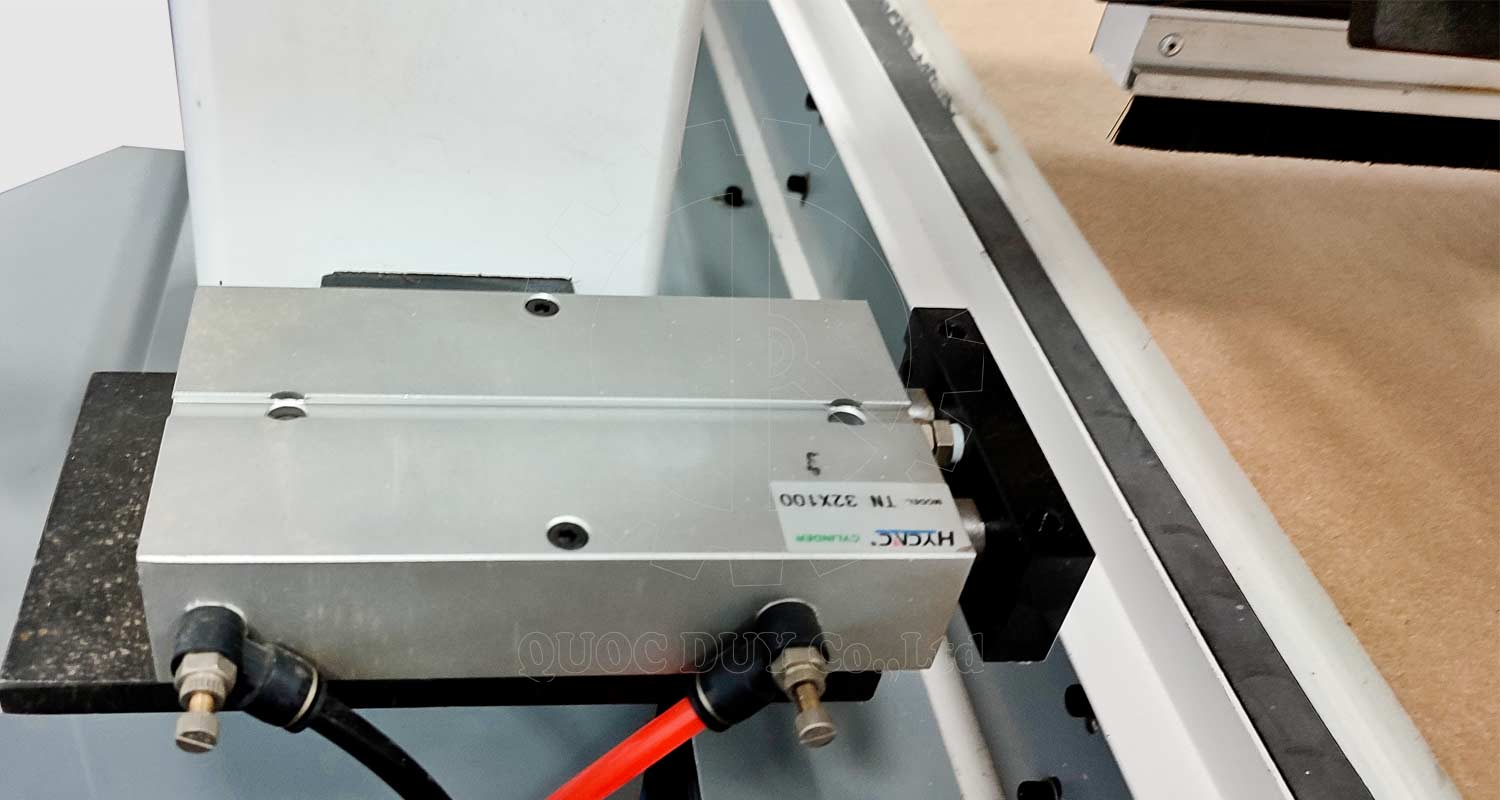 xylan canh chỉnh ván tự động | quốc duy